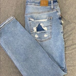 American Eagle mom jean